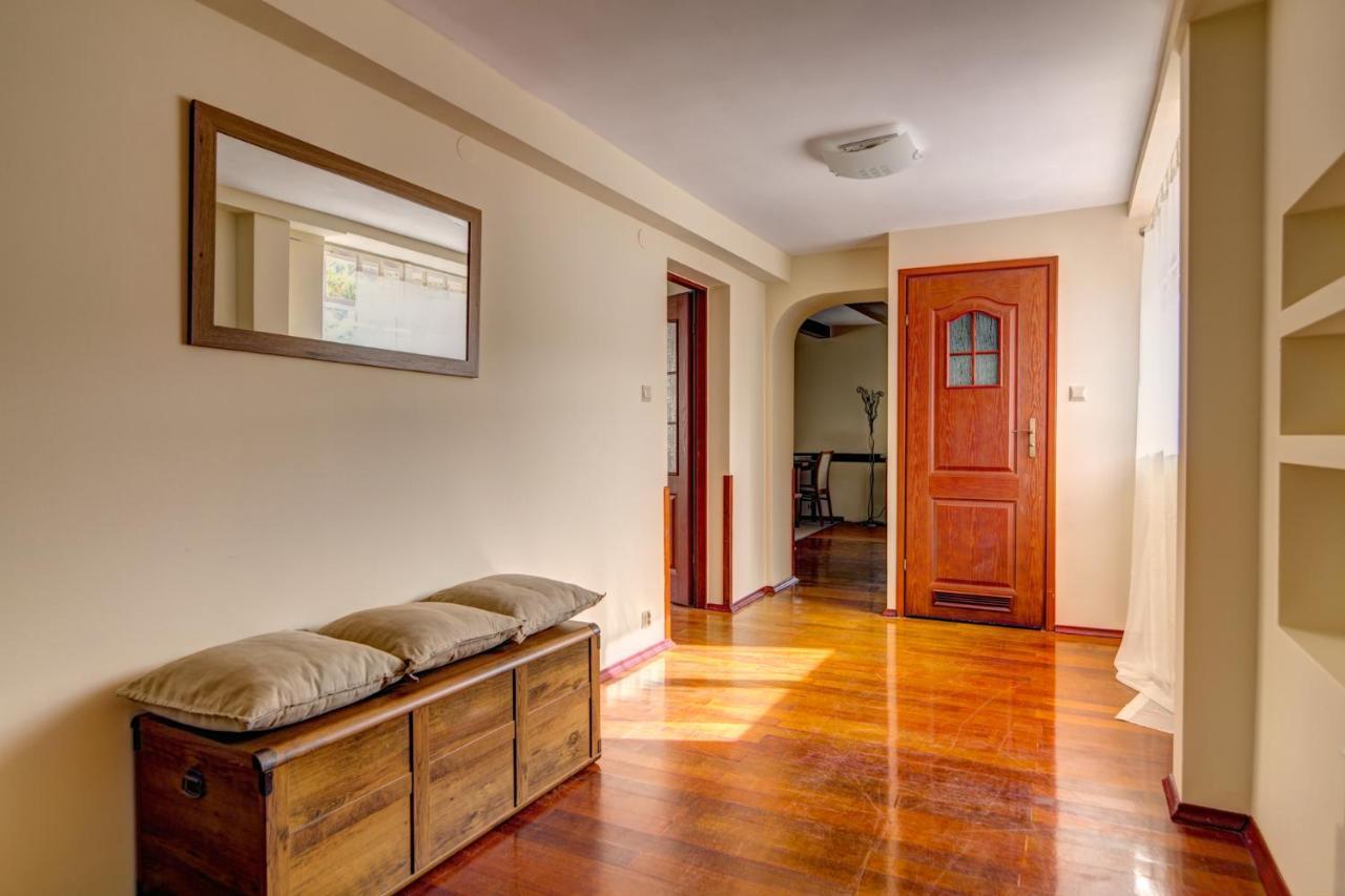 Krynica Apartamenty 100M Duzy Apartament, Salon + 3 Sypialnie Przy Deptaku Dış mekan fotoğraf